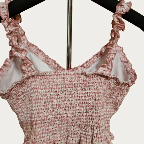 COQUETTE Feminine GINGHAM Eyelet PINK Ruffled Women's CROP Top CAMI EUC - Picture 4 of 7